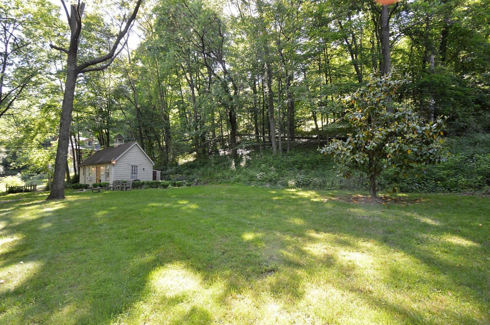 Bathkeepers Cottage Berkeley Springs Ngoại thất bức ảnh